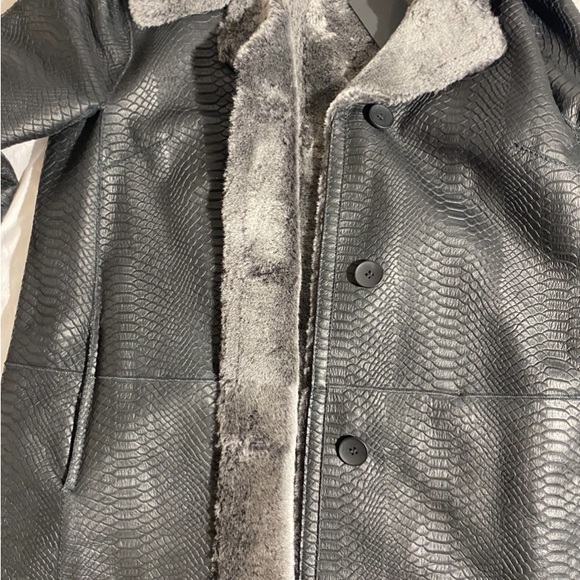 🔥HIDESOCEIETY 100% GENUINE SHEARLING COAT. GENUINE REAL FUR COAT FROM SPAIN - Picture 12 of 14